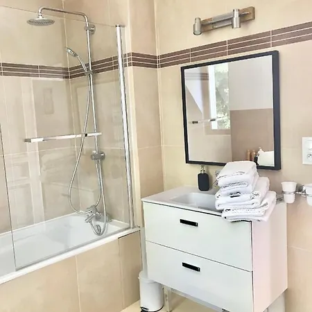 La Manette Tatil Evi